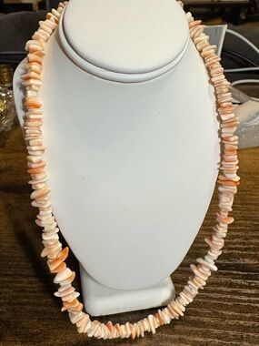 Vintage Pink Puka Shell Chip Necklace from 90s Preppy Surfer Style